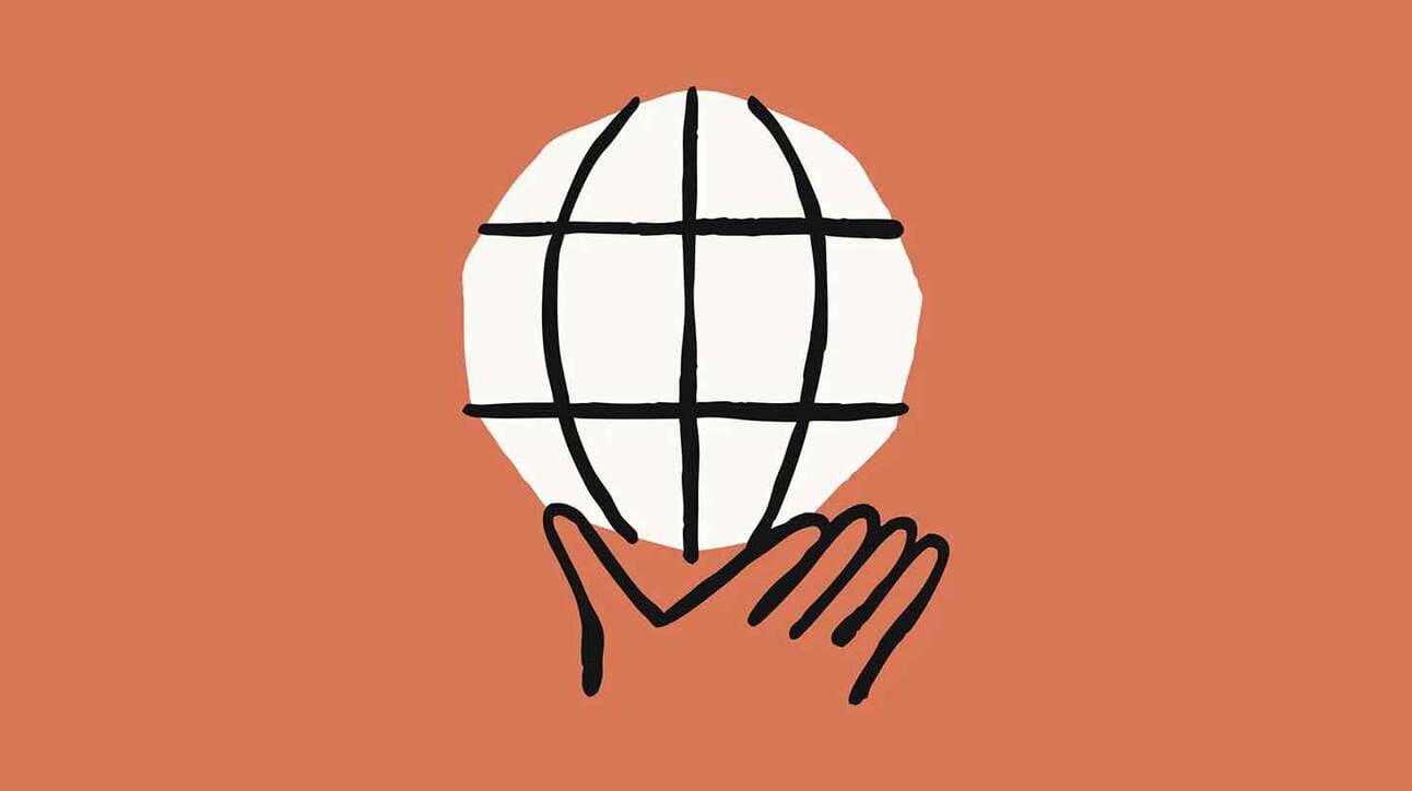Illustratsioon pruunil taustal, kus on joonistatud stiliseeritud globus, mille ümber on mustad pikisuunalised ja laiuskraadid. Globust hoiab alt must kontuuriga stiiliseeritud käsi.